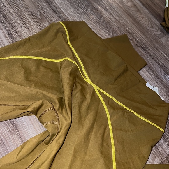 Aerie goals legging 7/8 - Picture 7 of 8